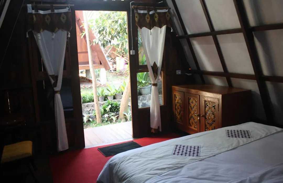 Bliss Family Cottage Batu-1